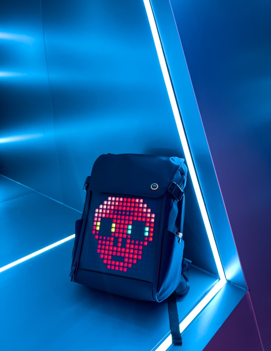 Mochila casual Con Pantalla Led impermeable 14