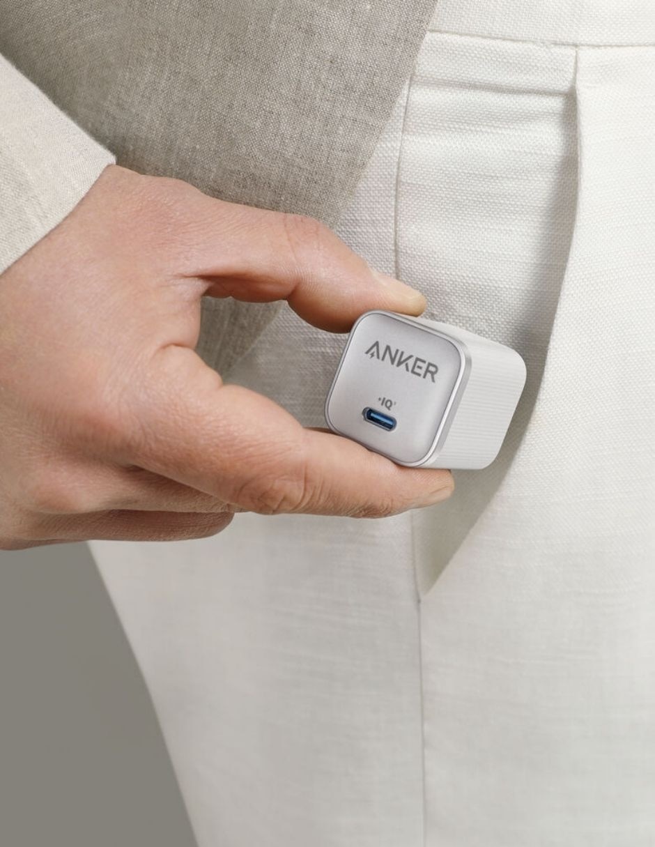 Cargador pared A2692J21 USB tipo C 45 W 4